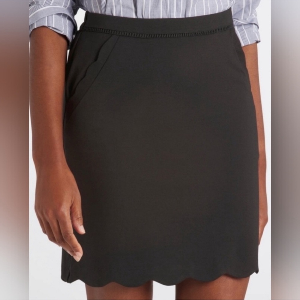 Skies Are Blue Black A-Line Skirt Women’s Size Small With Scalloped Hem